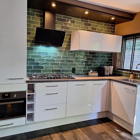 Boshuisje Het Bosnest - De Specht Met Privetuin Op Hoefbos Veluwe Holiday home Otterlo