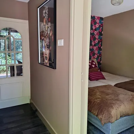 Boshuisje Het Bosnest - De Specht Met Privétuin Op Hoefbos Veluwe Vakantiehuis Otterlo