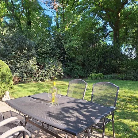 Holiday home Boshuisje Het Bosnest - De Specht Met Privetuin Op Hoefbos Veluwe Otterlo