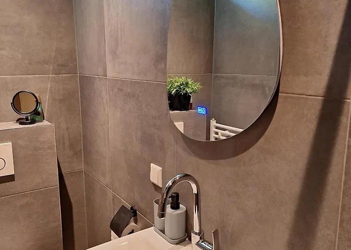 Holiday home Bosnest De Specht, Knus Boshuisje Met Privetuin In Nabij Veluwepark *