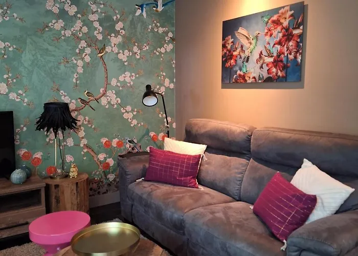 Holiday home Bosnest De Specht, Knus Boshuisje Met Privetuin In Nabij Veluwepark