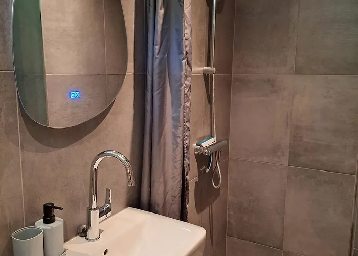 Bosnest De Specht, Knus Boshuisje Met Privetuin In Nabij Veluwepark *